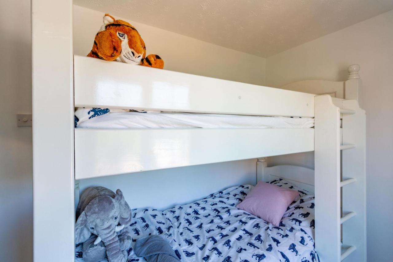 Family Friendly Cottage With Bunk Beds And Courtyard Malmesbury Buitenkant foto