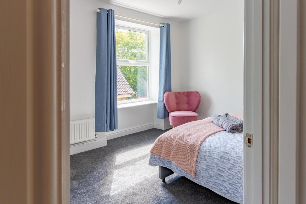 Family Friendly Cottage With Bunk Beds And Courtyard Malmesbury Buitenkant foto