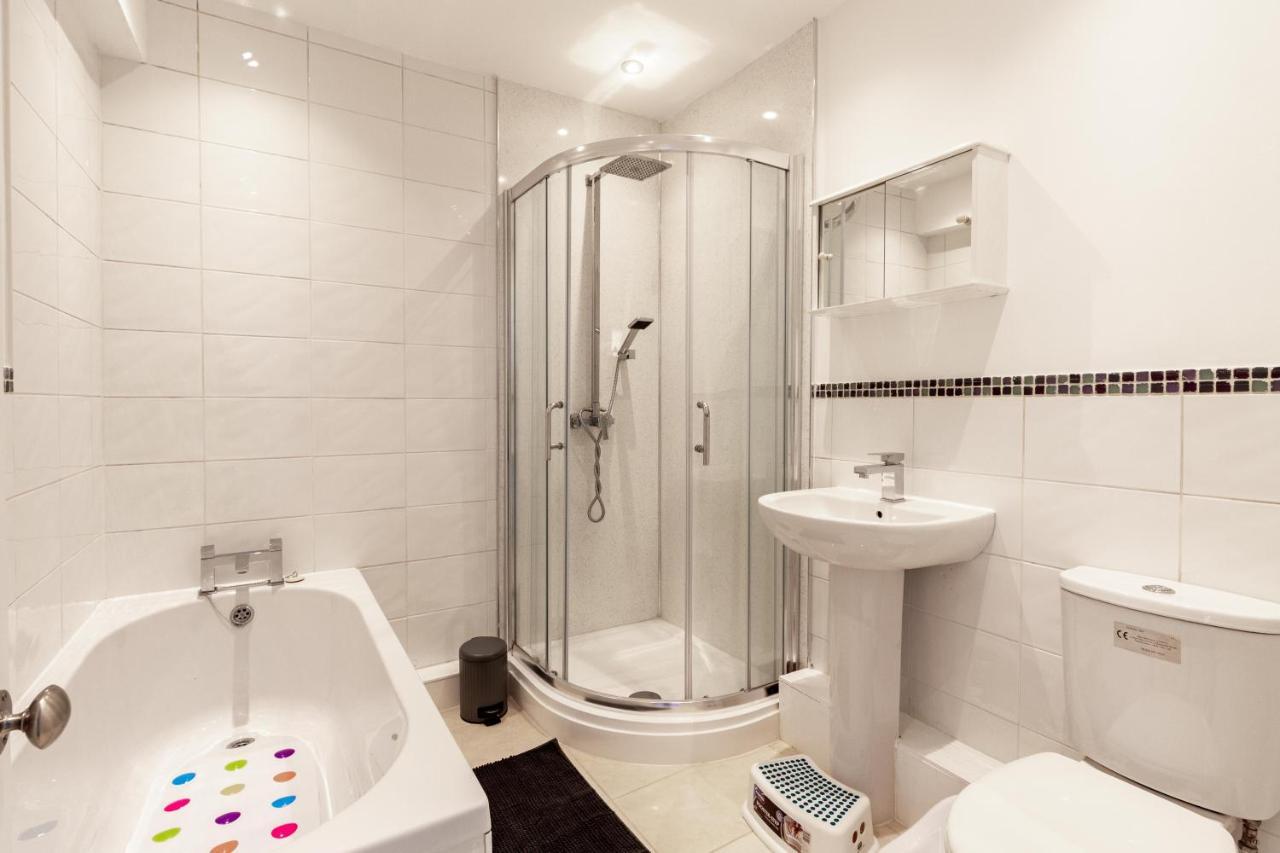 Family Friendly Cottage With Bunk Beds And Courtyard Malmesbury Buitenkant foto